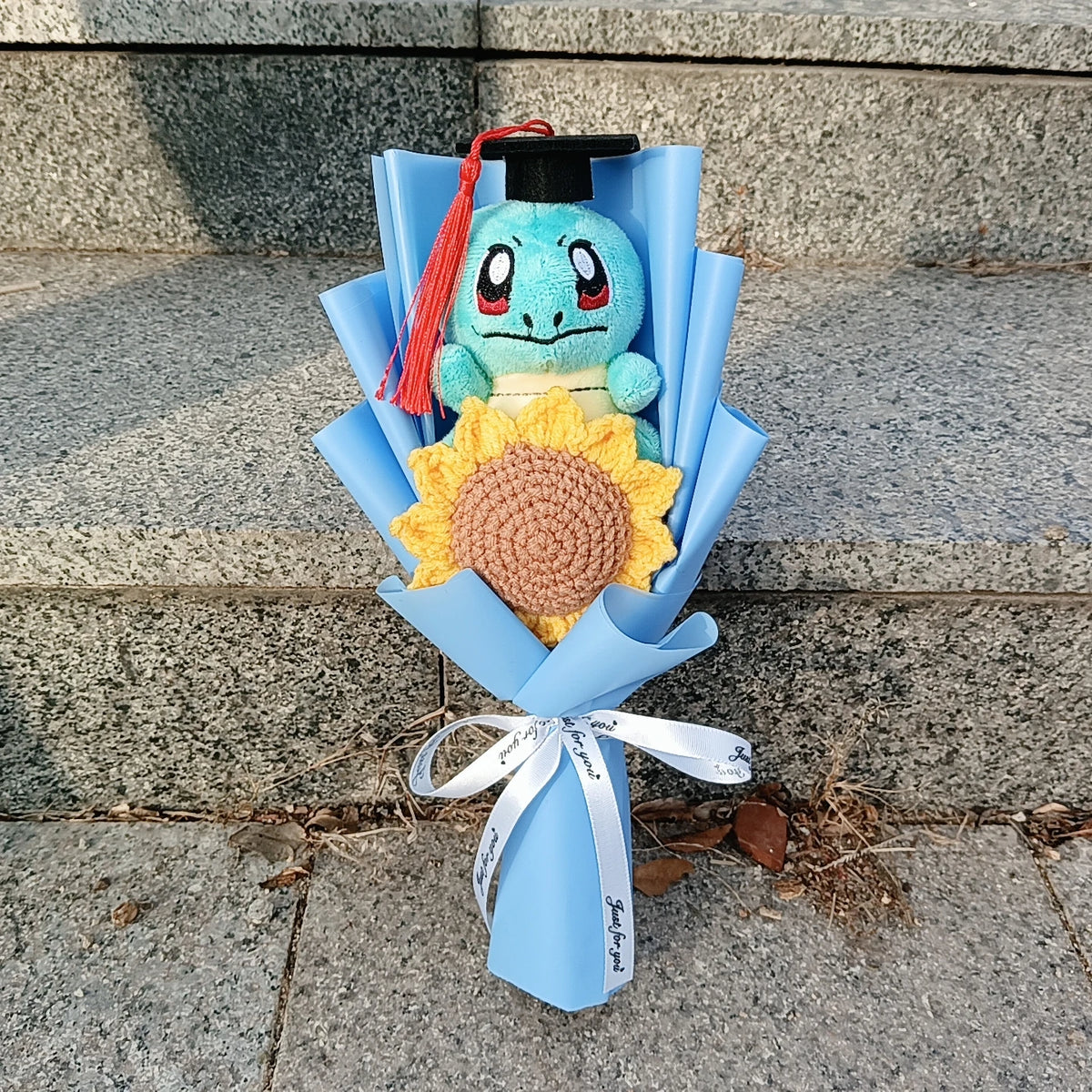 Pokémon Graduation Plush Bouquet – Pikachu & Friends