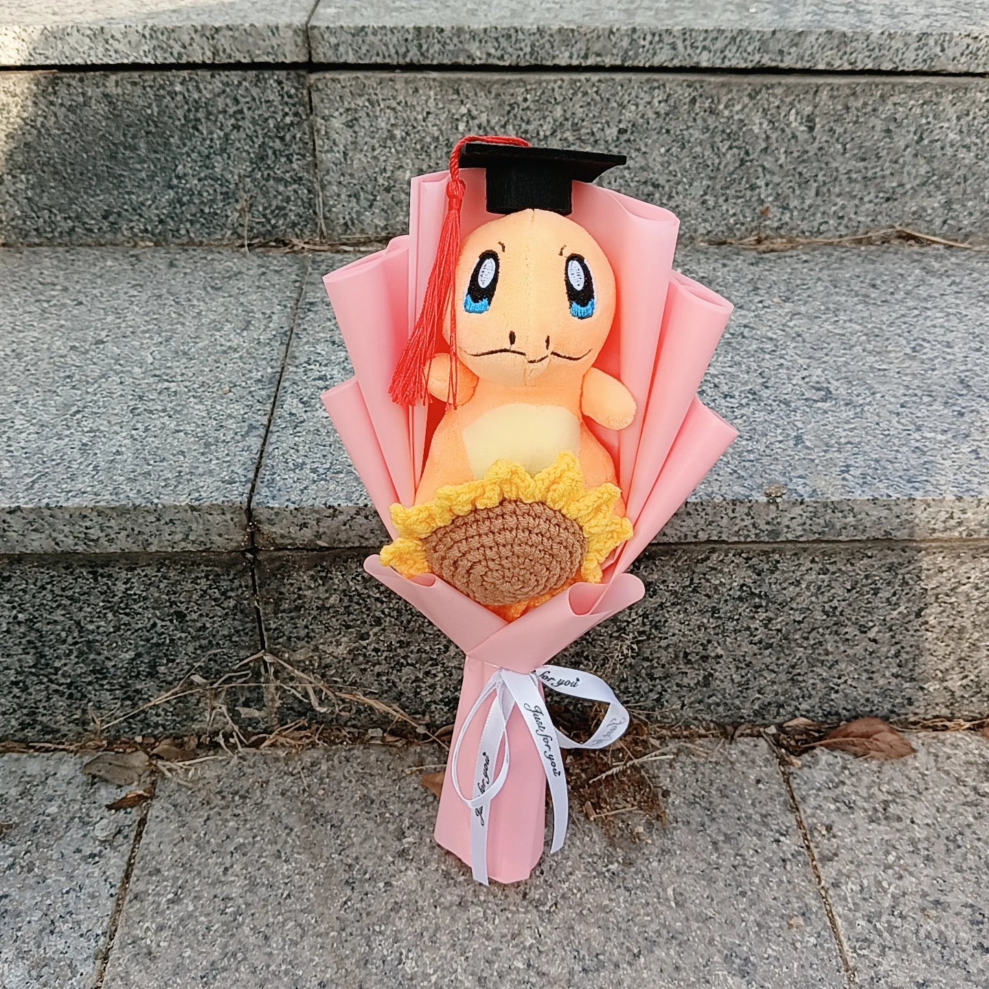 Pokémon Graduation Plush Bouquet – Pikachu & Friends