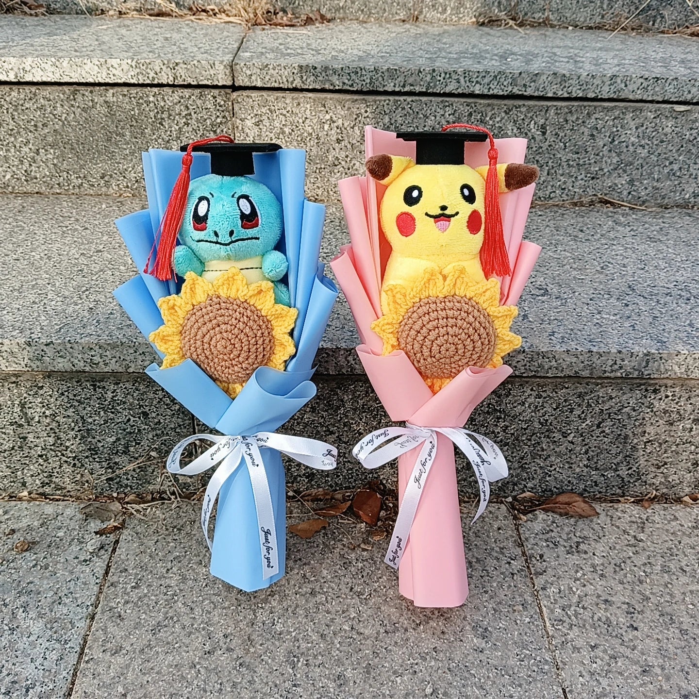 Pokémon Graduation Plush Bouquet – Pikachu & Friends